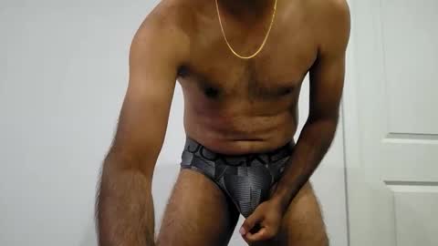 Snapshot of 8inch_desi chatting on 10.17.25 8inch_desi online show from 10.17.25