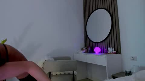 8selene online show from 03.29.26