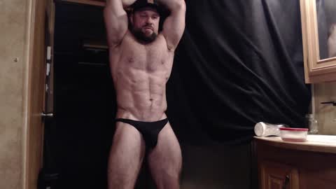 Snapshot of 9fat_inches chatting on 02.08.25 9 fat inches online show from 02.08.25