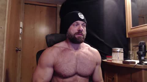 Snapshot of 9fat_inches chatting on 03.11.25 9 fat inches online show from 03.11.25