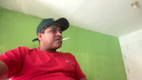 Snapshot of 9vinhocamshow chatting on 10.04.25 9vinhocamshow online show from 10.04.25