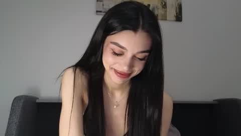 Snapshot of 9west chatting on 06.26.26 KARINA online show from 06.26.26