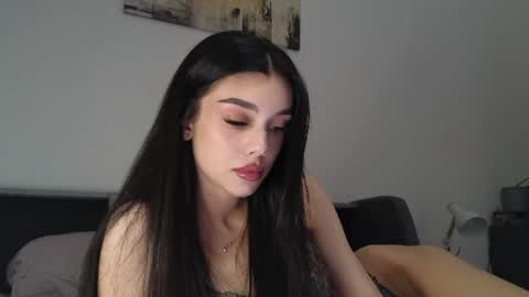 Snapshot of 9west chatting on 07.01.26 KARINA online show from 07.01.26