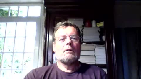Snapshot of _123_voyeur_ chatting on 10.11.25 _123_voyeur_ online show from 10.11.25