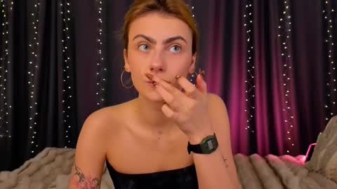 Willow online show from 03.12.26