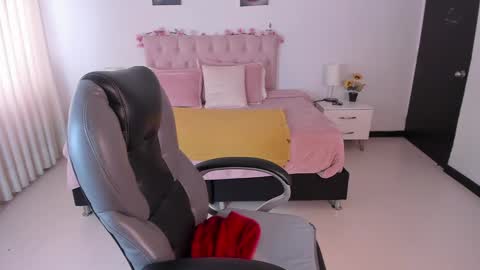 Aby online show from 12.05.24