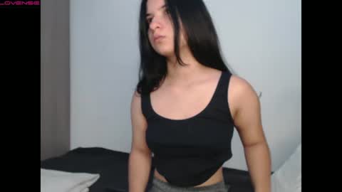 _abrill_20 online show from 10.12.25