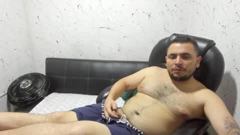 Snapshot of _ace_ventura chatting on 10.24.25 ---- online show from 10.24.25