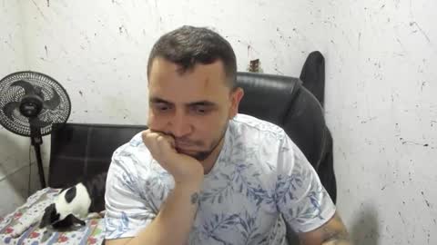 Snapshot of _ace_ventura chatting on 12.22.25 ---- online show from 12.22.25