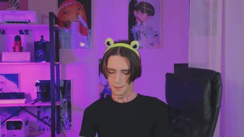 adrian online show from 10.12.25