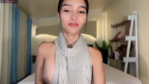 Snapshot of _agatha69_ chatting on 11.09.25 agatha online show from 11.09.25