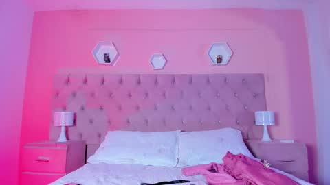 Agatha online show from 12.30.24