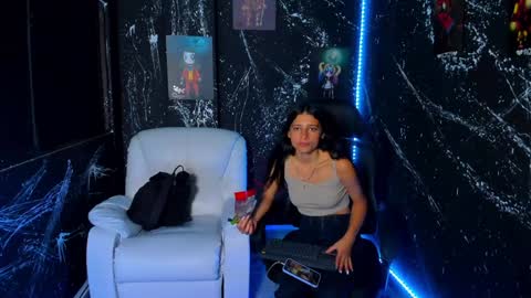 Agatha online show from 01.31.25