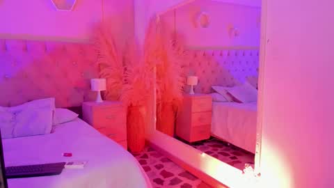 Agatha online show from 12.14.25