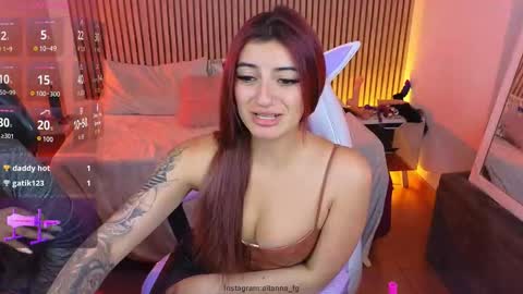 Snapshot of _aitana_011 chatting on 10.30.25 aitana online show from 10.30.25