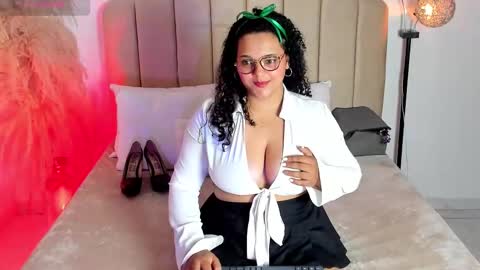 _aithanaa_ online show from 09.25.25