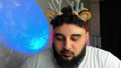 Snapshot of _alan_bear_ chatting on 12.31.24 Alan online show from 12.31.24