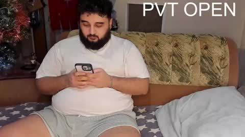 Snapshot of _alan_bear_ chatting on 02.23.25 Alan online show from 02.23.25