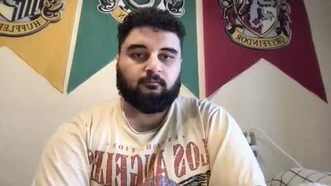 Snapshot of _alan_bear_ chatting on 09.18.25 Alan online show from 09.18.25