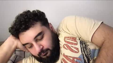 Snapshot of _alan_bear_ chatting on 11.19.25 Alan online show from 11.19.25