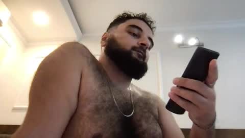 Snapshot of _alan_bear_ chatting on 04.05.26 Alan online show from 04.05.26