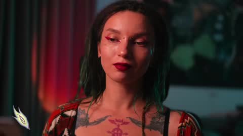 Snapshot of _alicemorrison_ chatting on 12.23.24 Alice Morrison Mistress Datura online show from 12.23.24