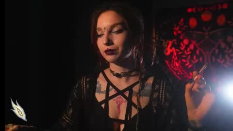 Snapshot of _alicemorrison_ chatting on 09.21.25 Alice Morrison Mistress Datura online show from 09.21.25