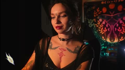 Snapshot of _alicemorrison_ chatting on 11.08.25 Alice Morrison Mistress Datura online show from 11.08.25