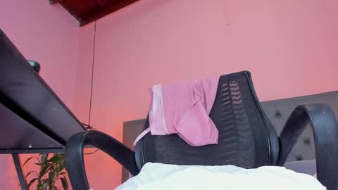  Alline Hall   online show from 02.04.25