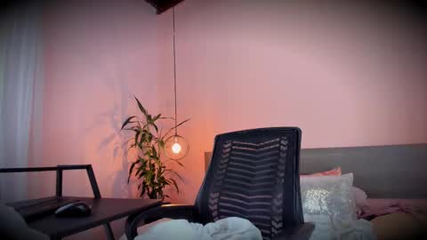  Alline Hall   online show from 09.20.25