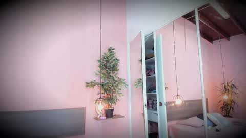  Alline Hall   online show from 10.01.25