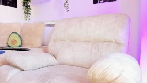 Snapshot of _alissonrose chatting on 01.17.25 Karo online show from 01.17.25