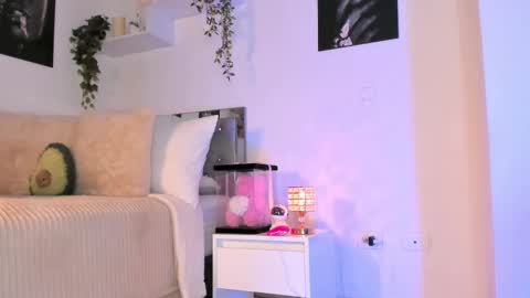 Snapshot of _alissonrose chatting on 09.18.25 Karo online show from 09.18.25