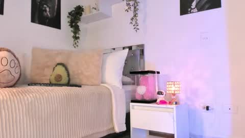 Snapshot of _alissonrose chatting on 09.23.25 Karo online show from 09.23.25