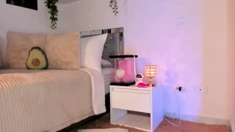 Snapshot of _alissonrose chatting on 09.28.25 Karo online show from 09.28.25