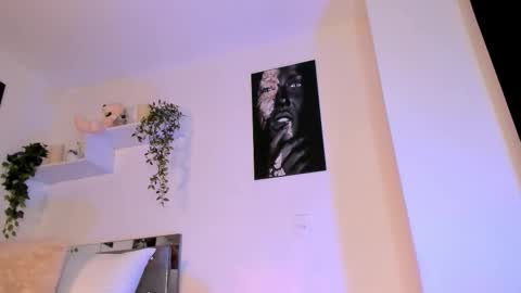 Snapshot of _alissonrose chatting on 10.28.25 Karo online show from 10.28.25