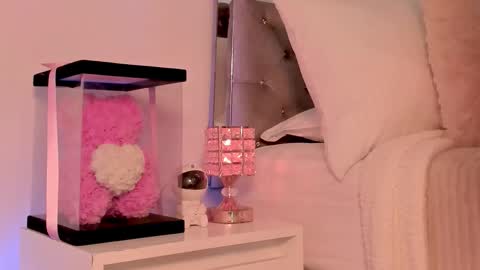 Karo online show from 12.22.25