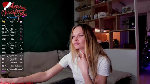 Mia online show from 12.25.24