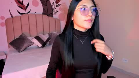 Allondra  online show from 01.13.25