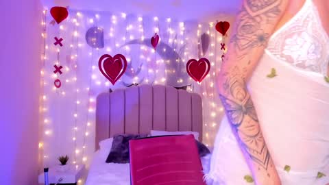 Allondra  online show from 02.07.25