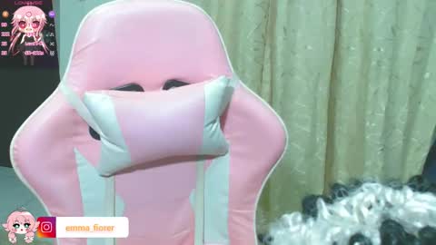 Snapshot of _amy_rojas_ chatting on 10.12.25 ask me online show from 10.12.25