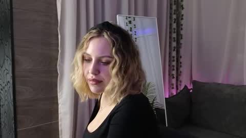 _amymoore_ online show from 02.13.26