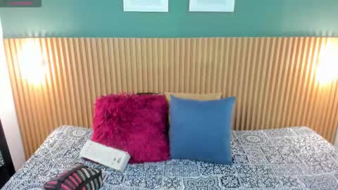 Ana Victoria online show from 10.14.25