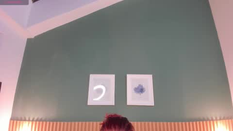 Ana Victoria online show from 12.17.25