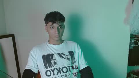 Snapshot of _andrew_willyams chatting on 11.07.25 Andres online show from 11.07.25