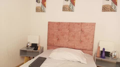 Snapshot of _andrewfalcon2 chatting on 01.23.25 _andrewfalcon2 online show from 01.23.25