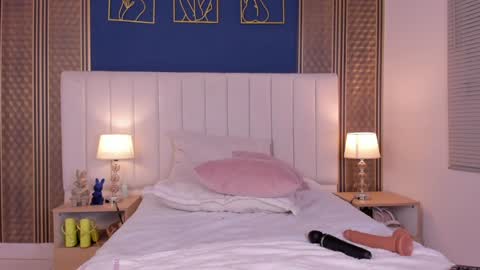 ngela  online show from 01.23.25