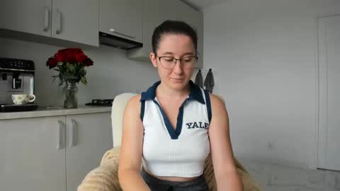 Anna online show from 10.04.25