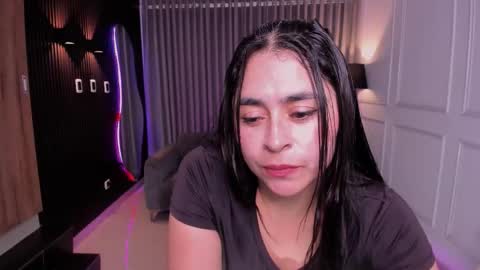 Ana online show from 11.21.25