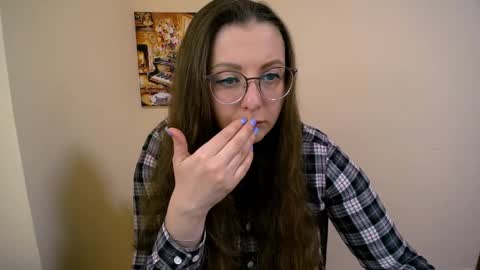 Anna online show from 02.24.25